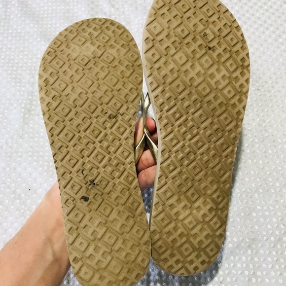 Tory Burch flip flops - Picture 3 of 7